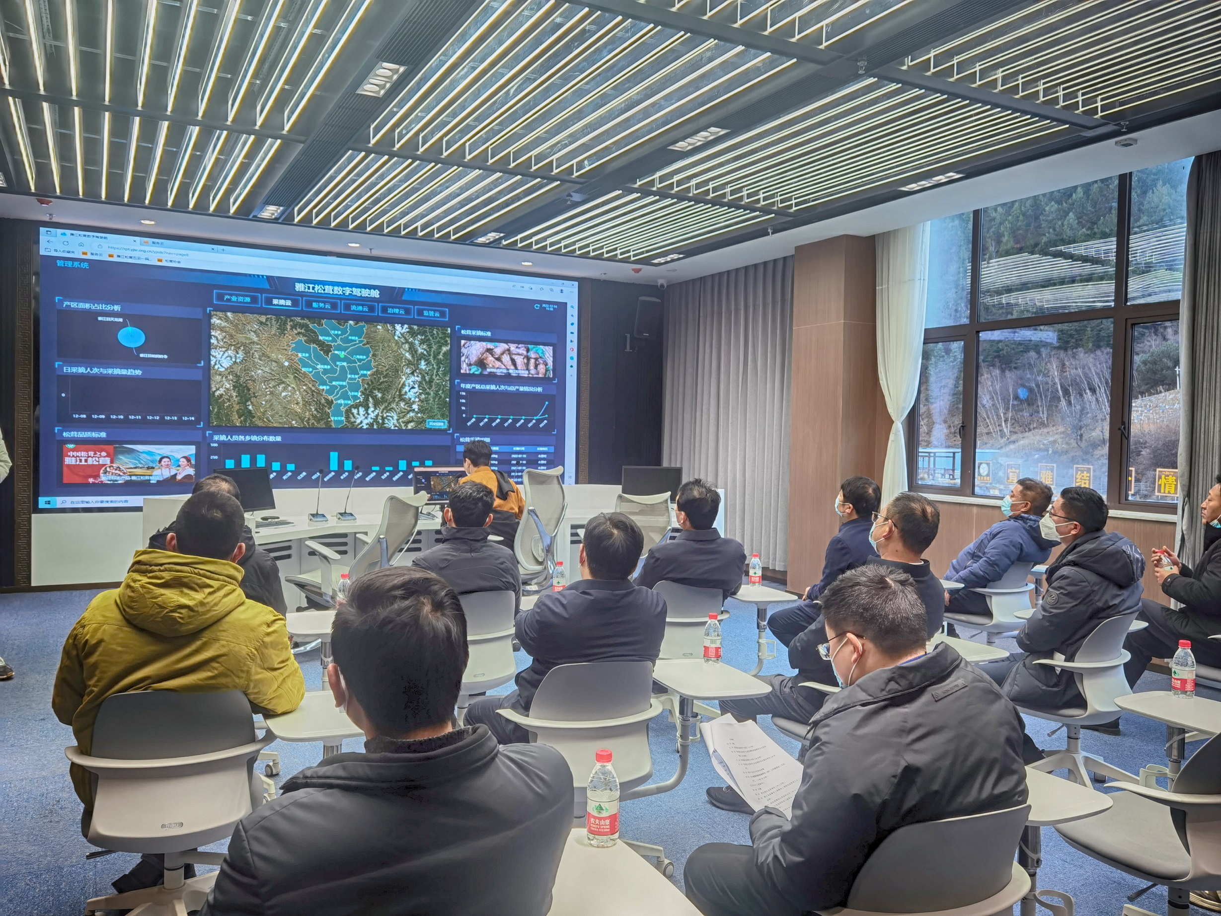 1dcd39e810707fef5c67249d21765524.jpg 52079b105f32ca466ae71484e4d61ef.jpg